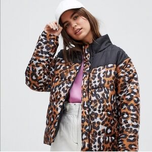 Stylish Leopard Print Puffer Jacket